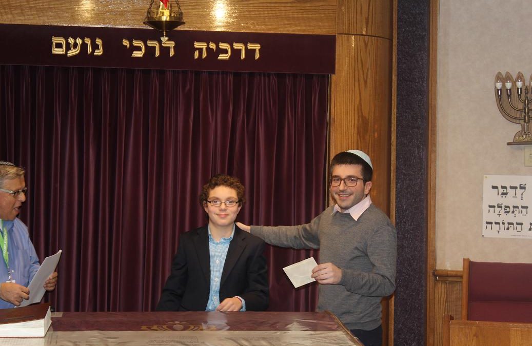 Akiva Student Aron Widman Places first in regional Chidon Hatanach Competition