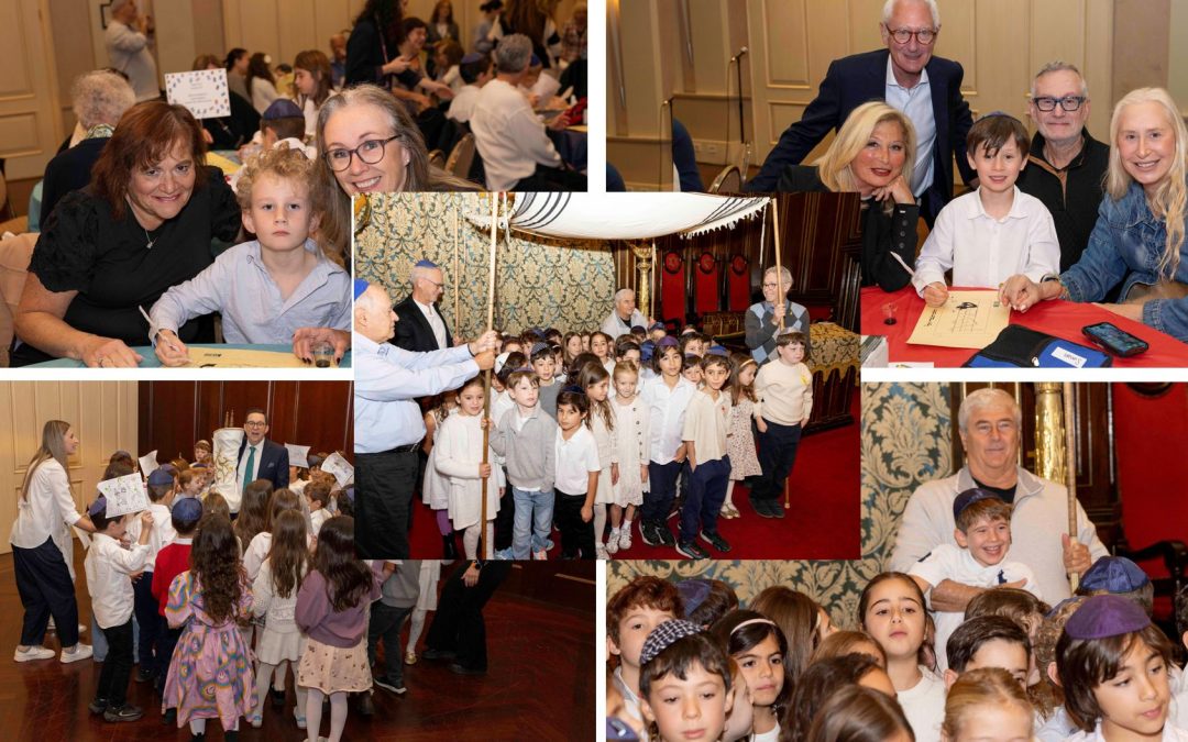 Célébration de Simchat Torah avec les grands-parents d&rsquo;Akiva
